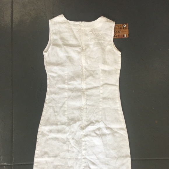 Claudio Milano simple white linen dress - Picture 3 of 3